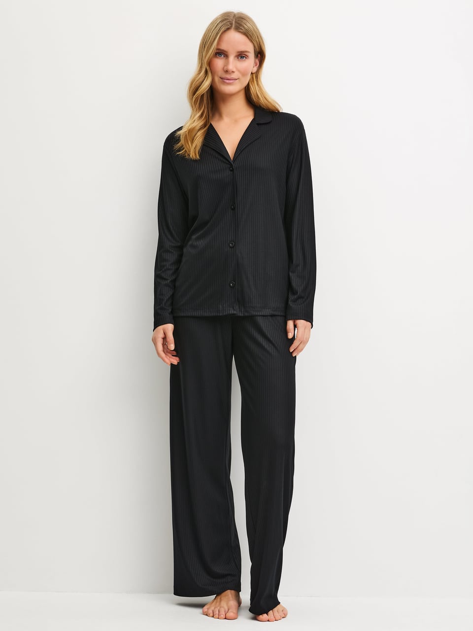Calida DAMEN Pyjama Schlafanzug in Schwarz – Bild 1