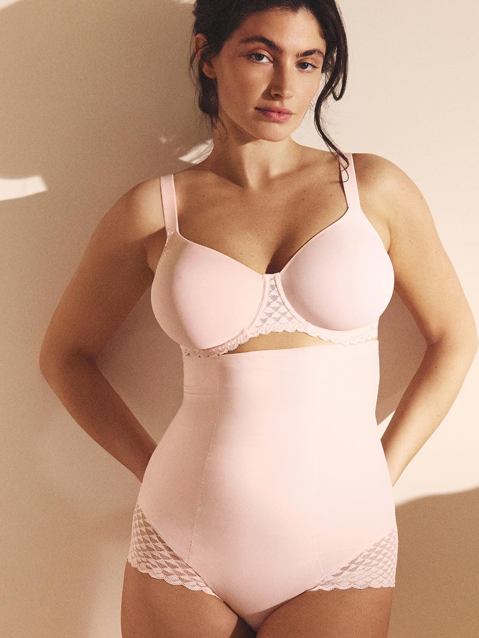 Simone Pérèle Subtile Miederhose in Skin Rosé – Bild 1